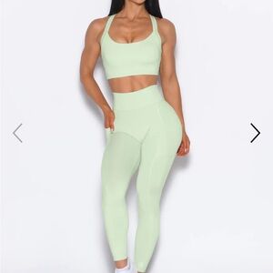 Bombshell sportswear sports bra and leggings